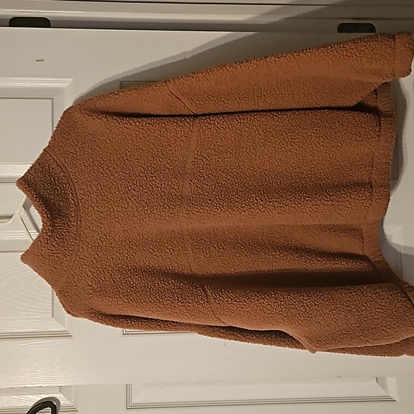 Old Navy Sherpa zip up jacket - Picture 4 of 4